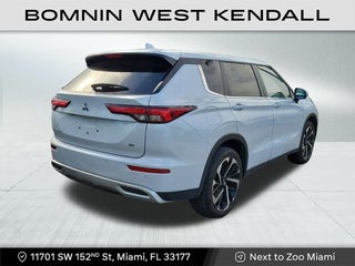 2024 Mitsubishi Outlander thumbnail – Miami, FL – 4
