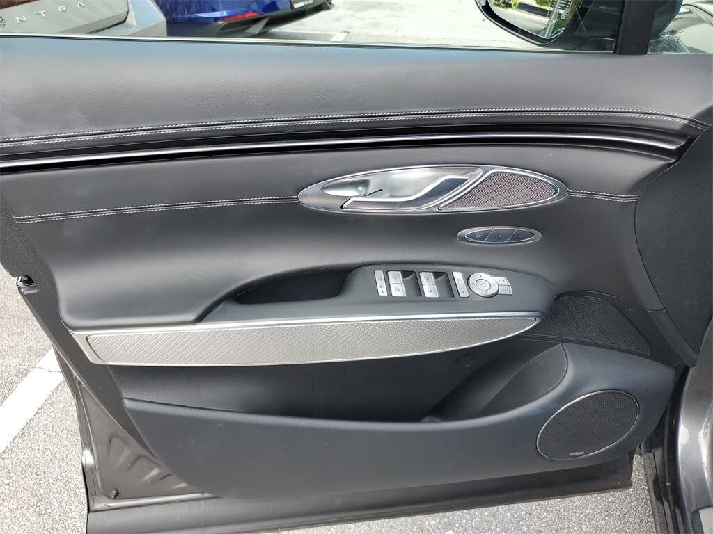 2023 Genesis GV70 2.5T Standard
                                    for sale in Miami, FL – photo 14