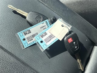 2019 Toyota Highlander thumbnail – Palmetto Bay, FL – 38