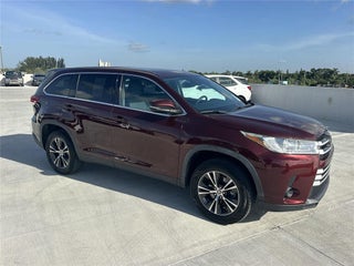 2019 Toyota Highlander thumbnail – Palmetto Bay, FL – 21