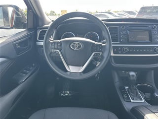 2019 Toyota Highlander thumbnail – Palmetto Bay, FL – 36