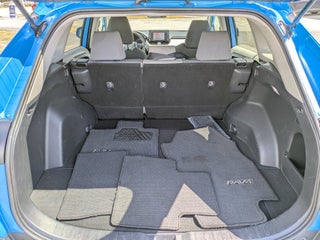 2021 Toyota RAV4 thumbnail – Miami, FL – 12