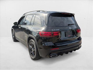2025 Mercedes-Benz GLB thumbnail – Miami, FL – 24