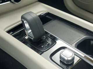 2022 Volvo XC60 thumbnail – Miami, FL – 31