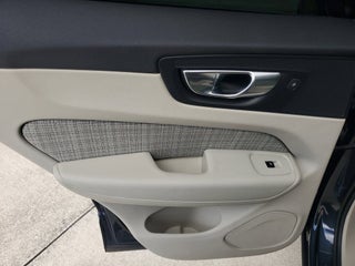2022 Volvo XC60 thumbnail – Miami, FL – 17