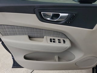 2022 Volvo XC60 thumbnail – Miami, FL – 22
