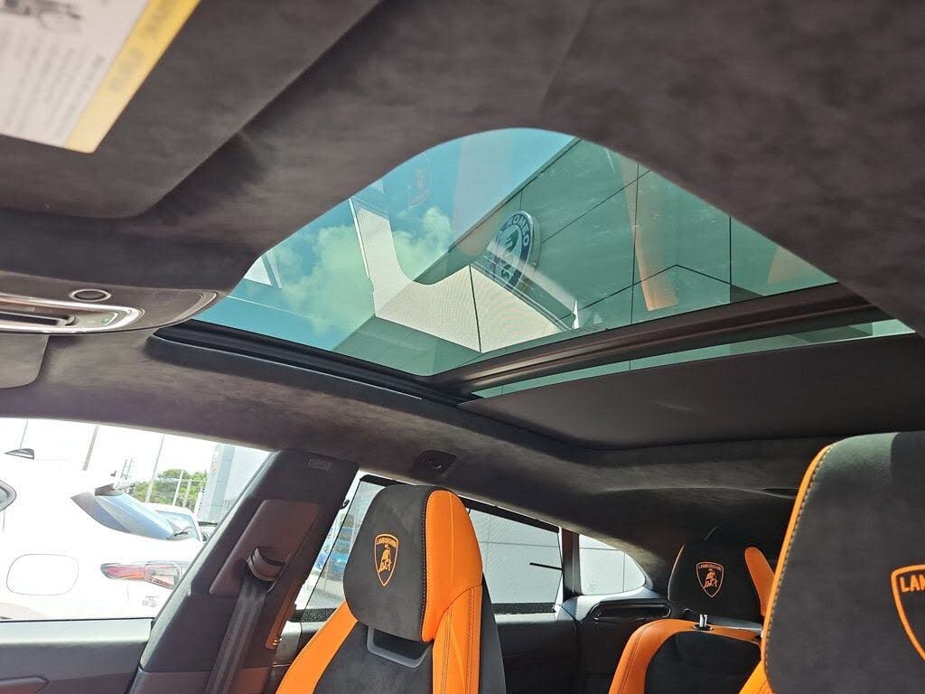 2021 Lamborghini Urus Base
                                    for sale in Miami, FL – photo 33