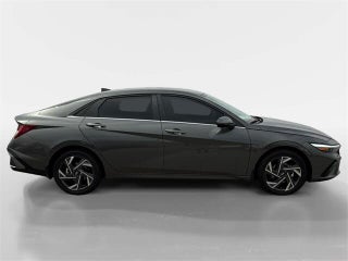 Hyundai Elantra Hybrid