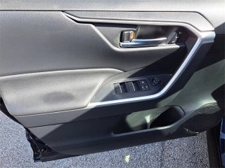 2022 Toyota RAV4 thumbnail – Miami, FL – 14
