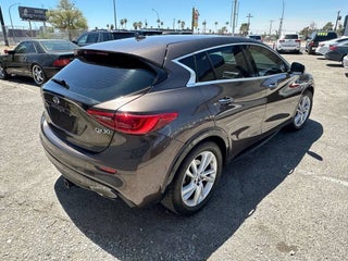 Infiniti QX30