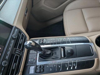 2019 Porsche Macan thumbnail – Davie, FL – 34