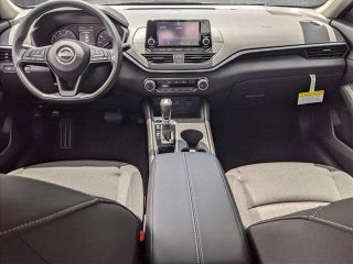 2024 Nissan Altima thumbnail – Pembroke Pines, FL – 13