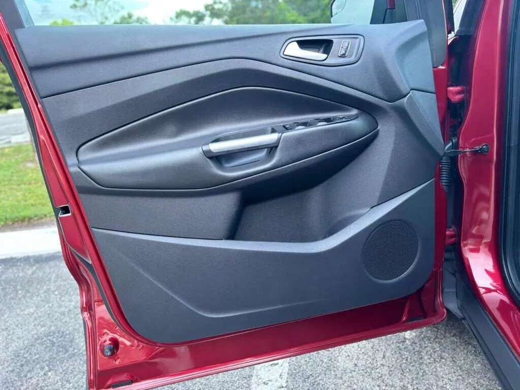 2016 Ford Escape SE
                                    for sale in Pompano Beach, FL – photo 33