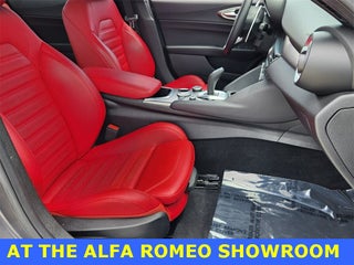 2024 Alfa Romeo Giulia thumbnail – Fort Lauderdale, FL – 76