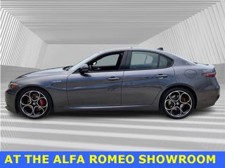 2024 Alfa Romeo Giulia thumbnail – Fort Lauderdale, FL – 62