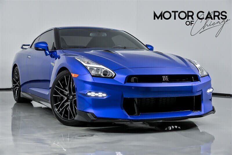 Nissan GT-R