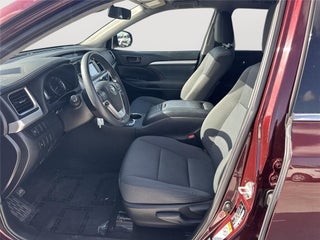 2019 Toyota Highlander thumbnail – Palmetto Bay, FL – 45