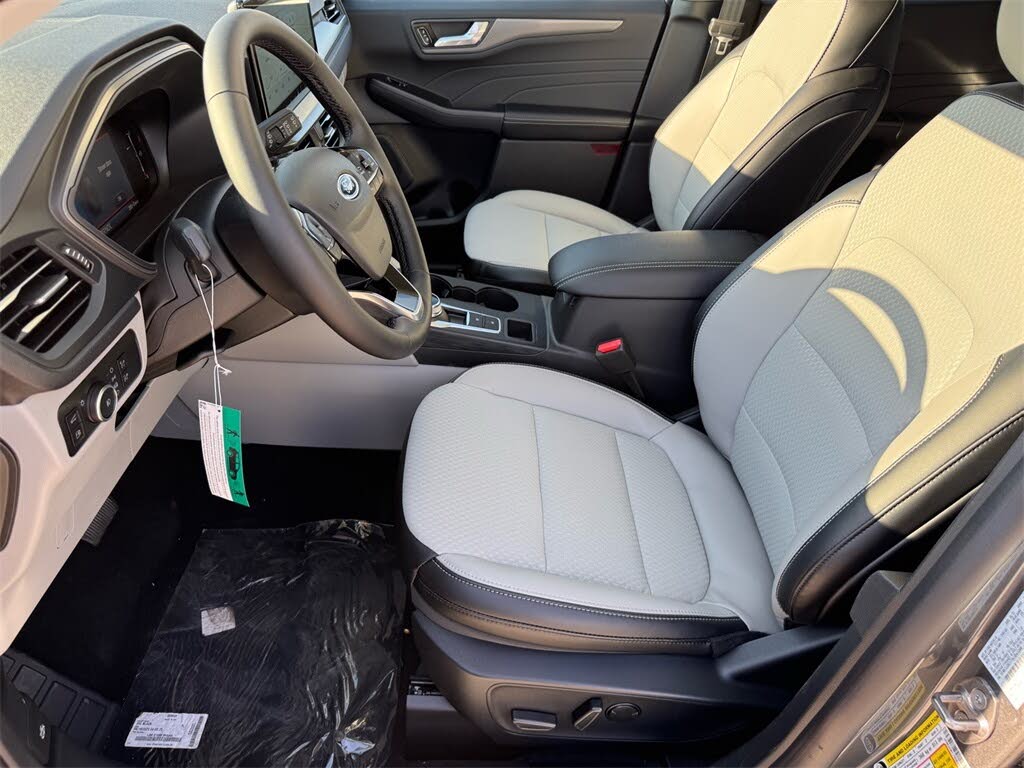 Ford Escape Hybrid Plug-in