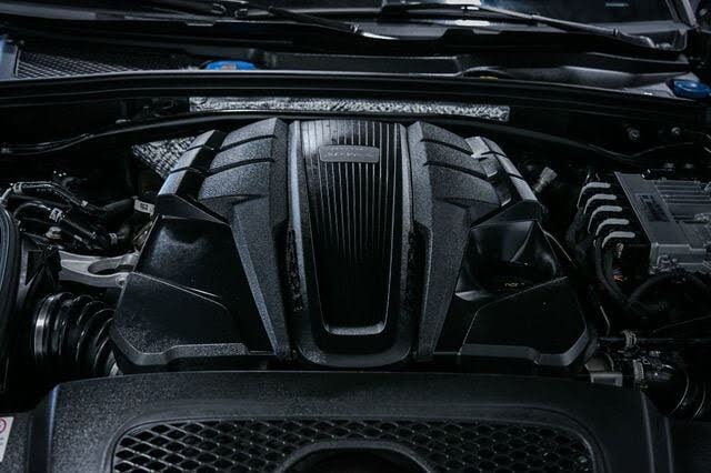 2021 Porsche Macan S
                                    for sale in Doral, FL – photo 16