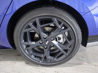 Image of 2025 Hyundai Elantra