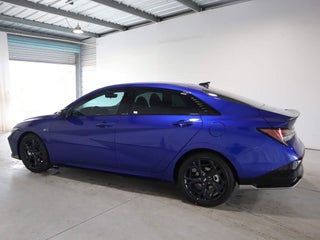 Image of 2025 Hyundai Elantra