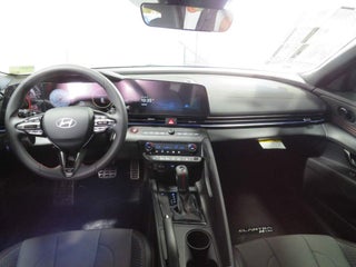 Image of 2025 Hyundai Elantra