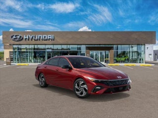 Image of 2025 Hyundai Elantra