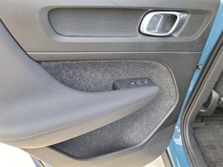 2023 Volvo C40 thumbnail – Coconut Creek, FL – 43