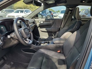 2023 Volvo C40 thumbnail – Coconut Creek, FL – 44