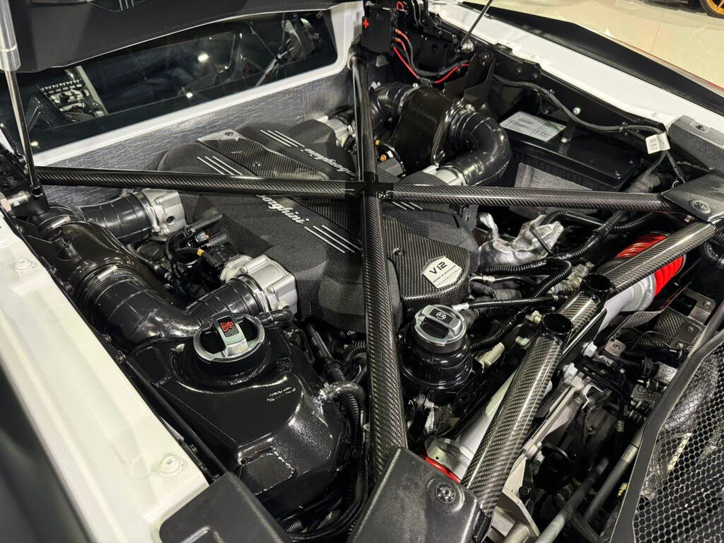 2016 Lamborghini Aventador LP 750-4 SV
                                    for sale in Ft. Lauderdale, FL – photo 45