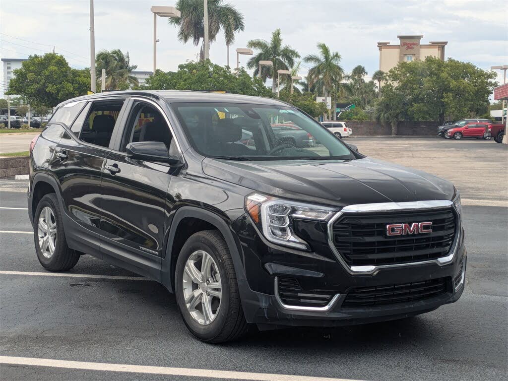 2024 GMC Terrain SLE
                                    for sale in Pompano Beach, FL – photo 3