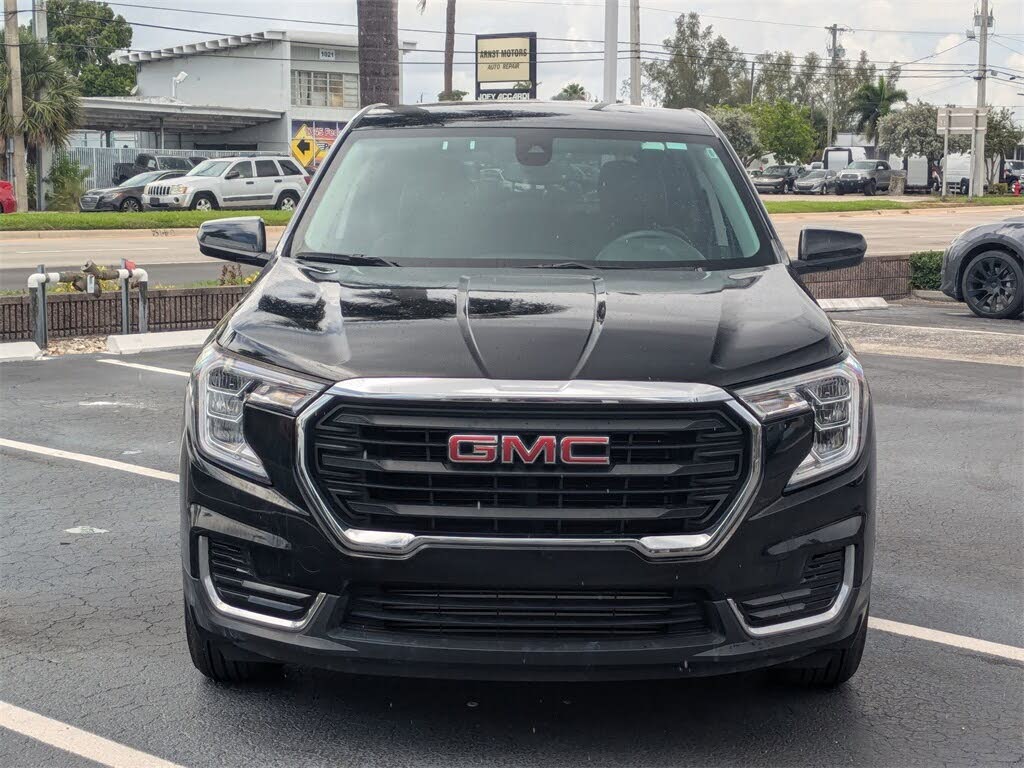 2024 GMC Terrain SLE
                                    for sale in Pompano Beach, FL – photo 2