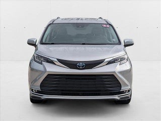 2023 Toyota Sienna thumbnail – Davie, FL – 24