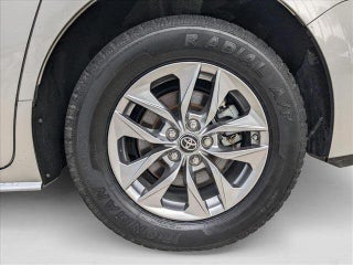 2023 Toyota Sienna thumbnail – Davie, FL – 43