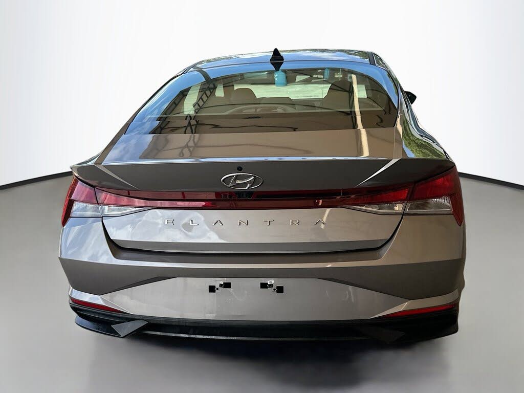 2023 Hyundai Elantra SEL
                                    for sale in Miami, FL – photo 5