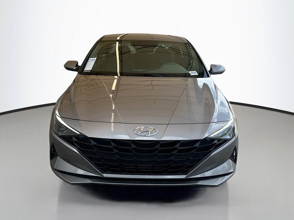 2023 Hyundai Elantra SEL
                                    for sale in Miami, FL – photo 2