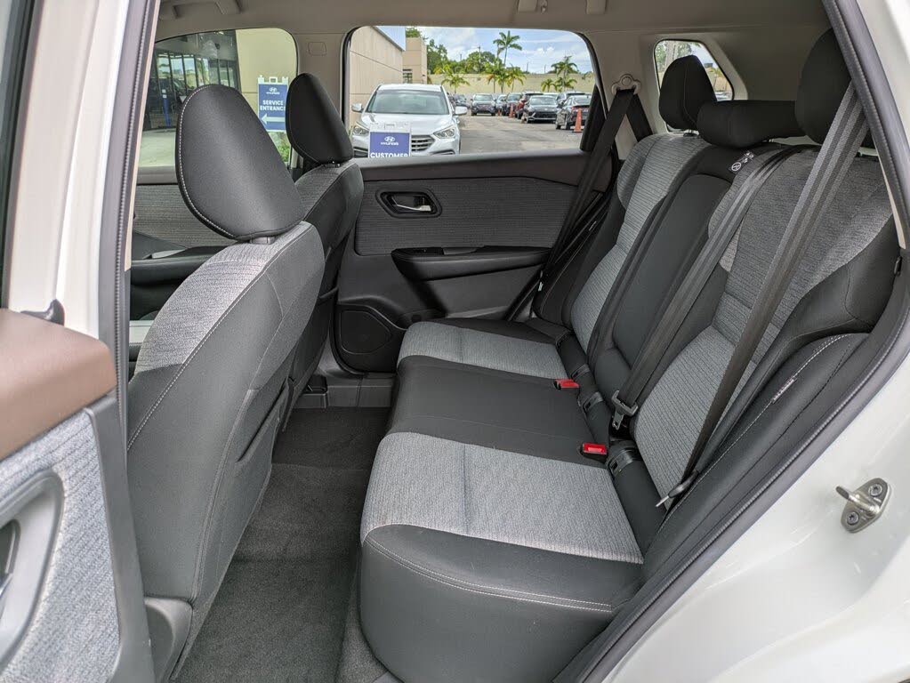 2022 Nissan Rogue SV
                                    for sale in Miami, FL – photo 32