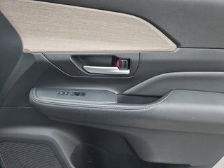 2024 Toyota Grand Highlander thumbnail – Fort Lauderdale, FL – 31