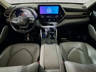 2023 Toyota Highlander thumbnail – Pompano Beach, FL – 22