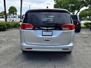 2022 Chrysler Voyager thumbnail – Plantation, FL – 6