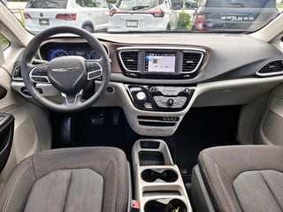 2022 Chrysler Voyager thumbnail – Plantation, FL – 15