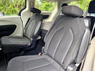 2022 Chrysler Voyager thumbnail – Plantation, FL – 19