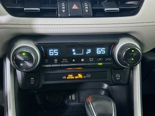 2023 Toyota RAV4 thumbnail – Pompano Beach, FL – 23