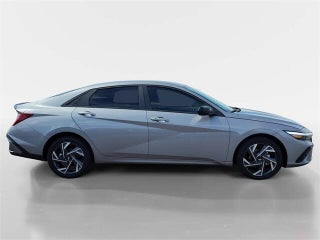 Hyundai Elantra Hybrid