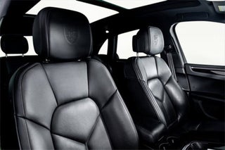 2022 Porsche Macan thumbnail – Miami, FL – 30
