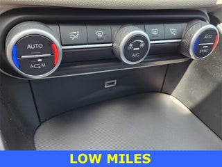 2018 Alfa Romeo Giulia thumbnail – Fort Lauderdale, FL – 133