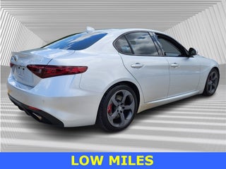 2018 Alfa Romeo Giulia thumbnail – Fort Lauderdale, FL – 120