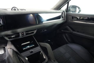 2024 Porsche Cayenne thumbnail – Miami, FL – 138