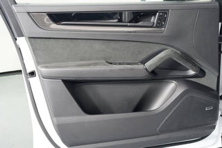 2024 Porsche Cayenne thumbnail – Miami, FL – 122
