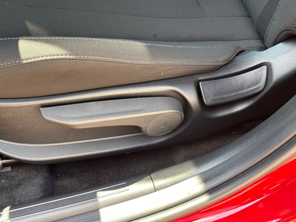 Image of 2024 Hyundai Elantra